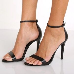Schutz Cadey Lee Leather Black Sandal - size 7.5